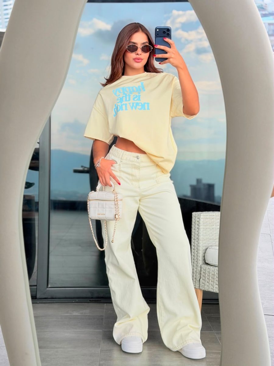 Camiseta oversized richi ( vainilla )