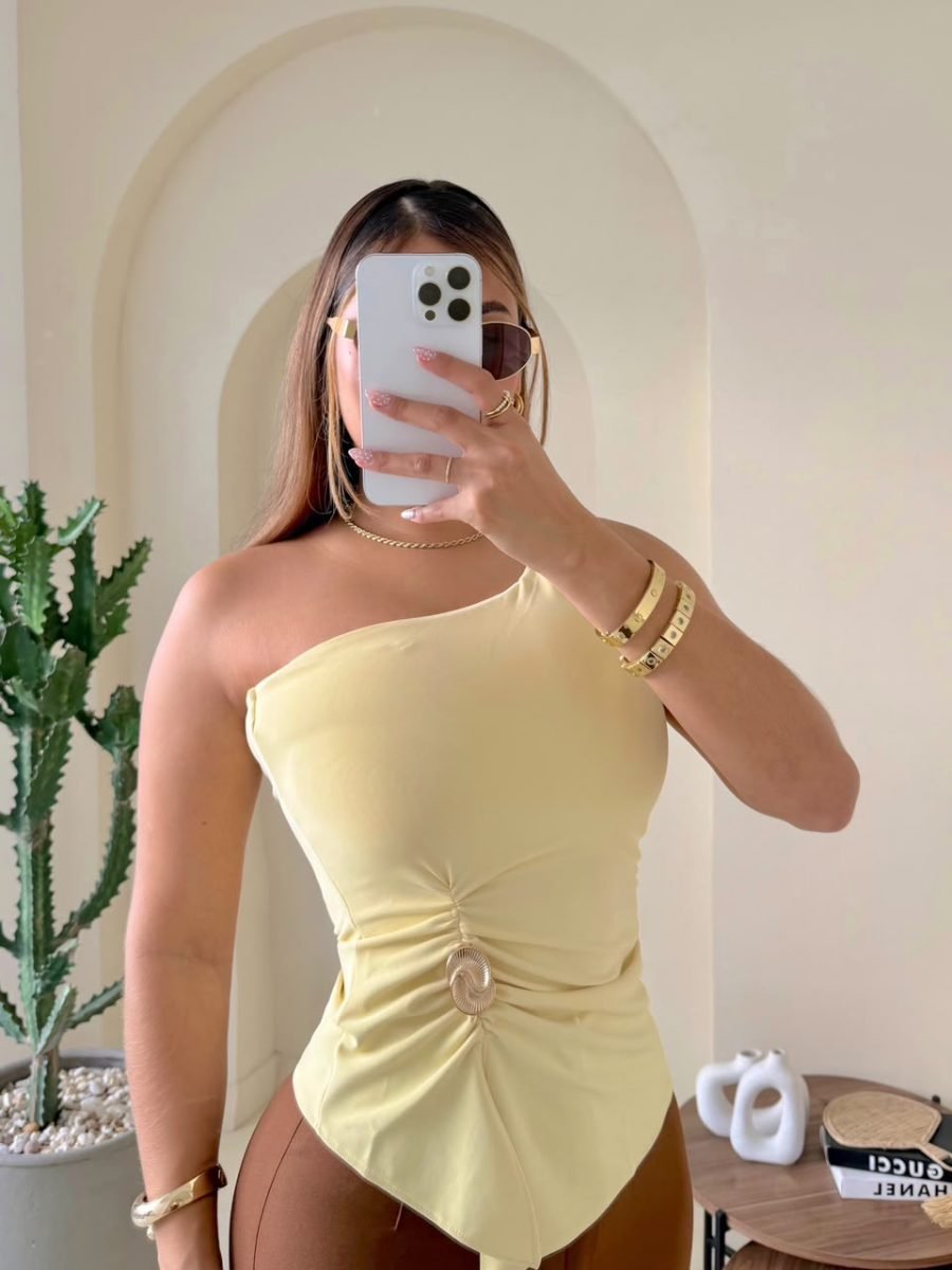Blusa a Dana (mantequilla) - EMA COLOMBIA