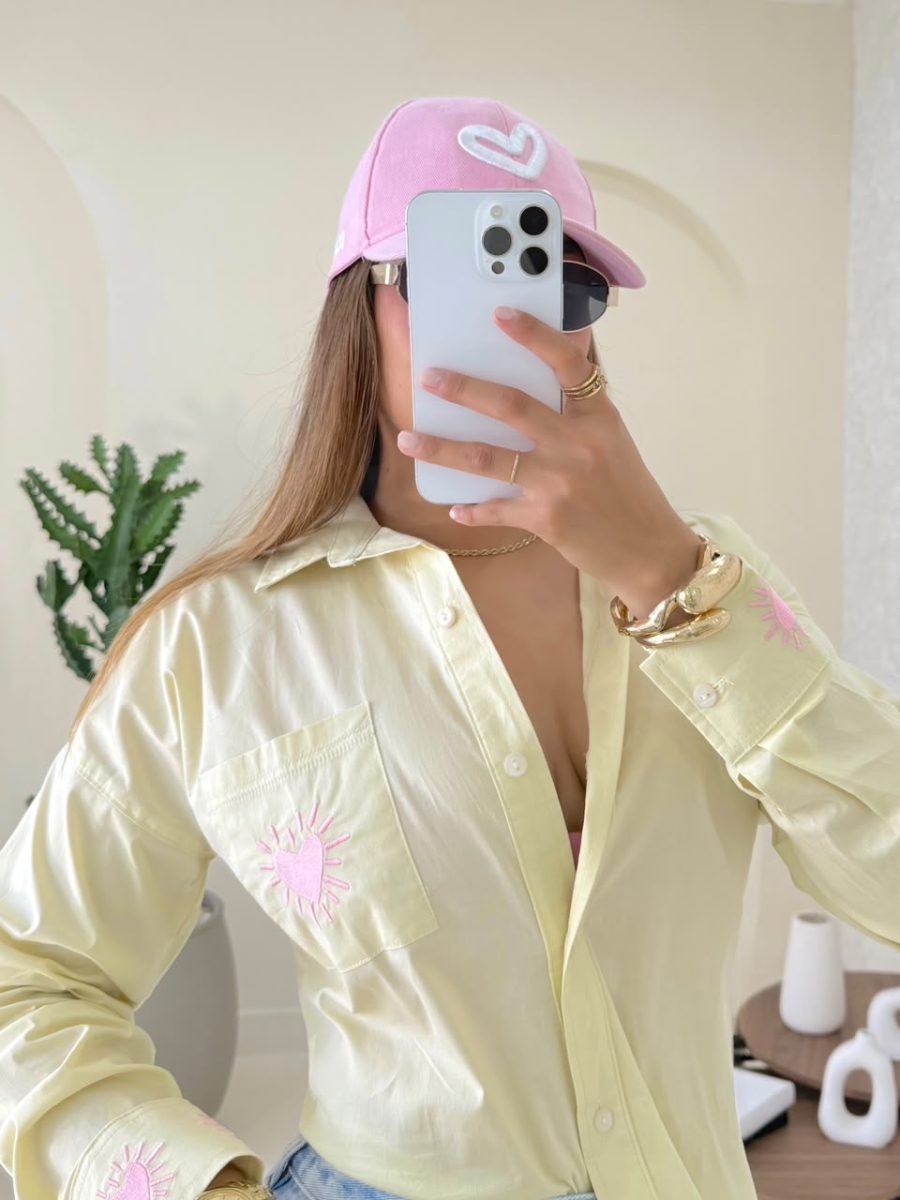 Camisera amor bordada (mantequilla) - EMA COLOMBIA