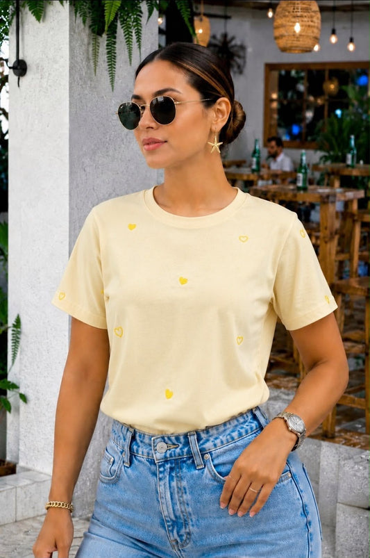 Camiseta oversized Pandora mantequilla - EMA COLOMBIA